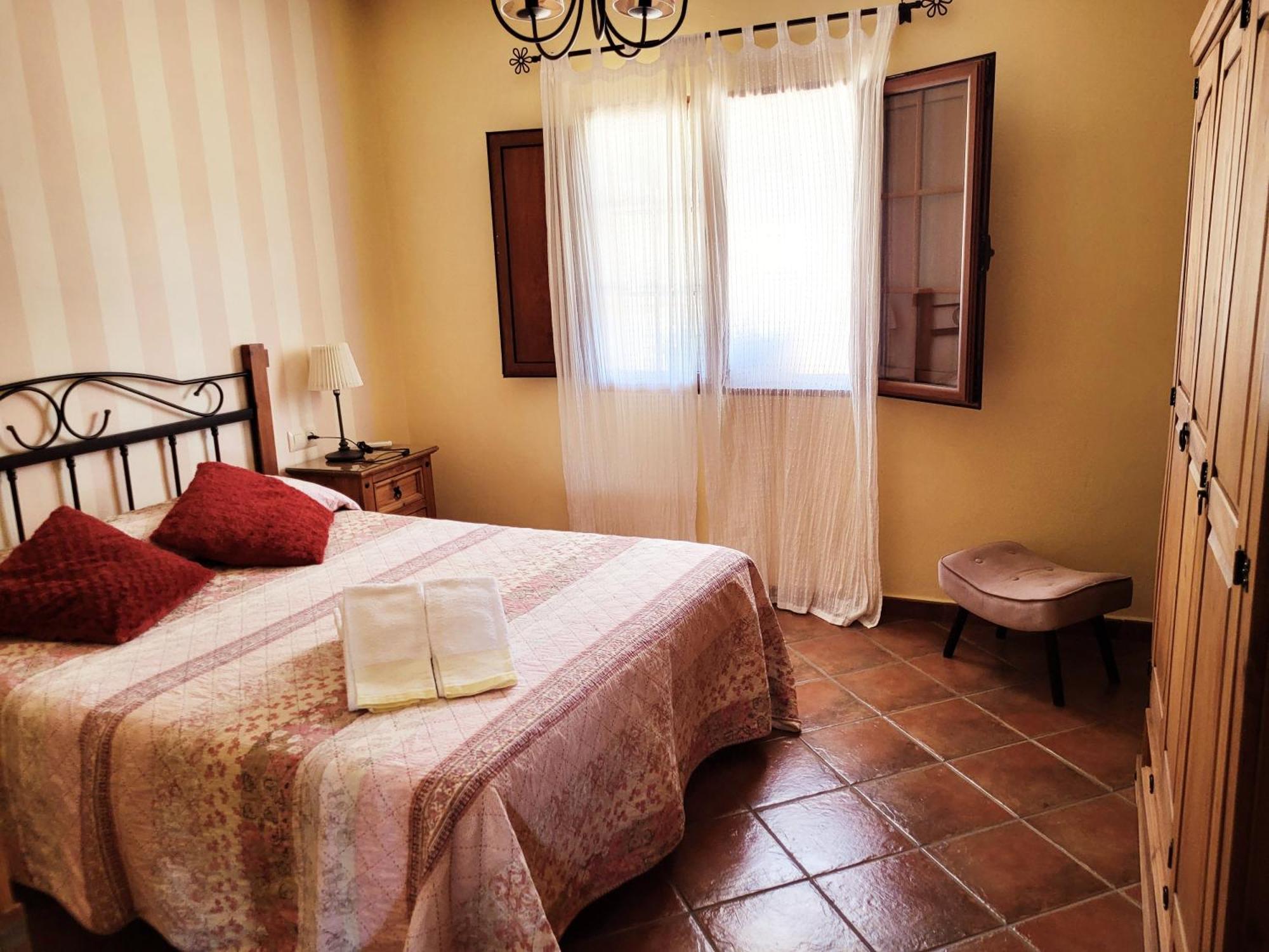 Casa Rural Balcon Del Camino Viejo Валенсия-де-Алькантар Экстерьер фото